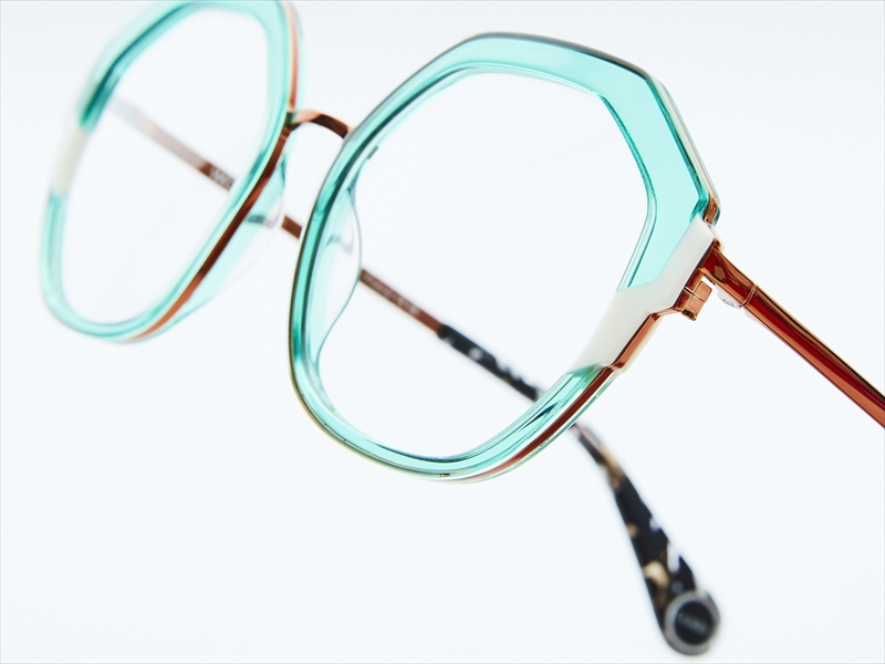 成城店開催のLINDBERG＆湘南T-SITE店開催のWOOWトランクショーの御礼および、LINDBERG Rimシリーズの最新作のご紹介です。