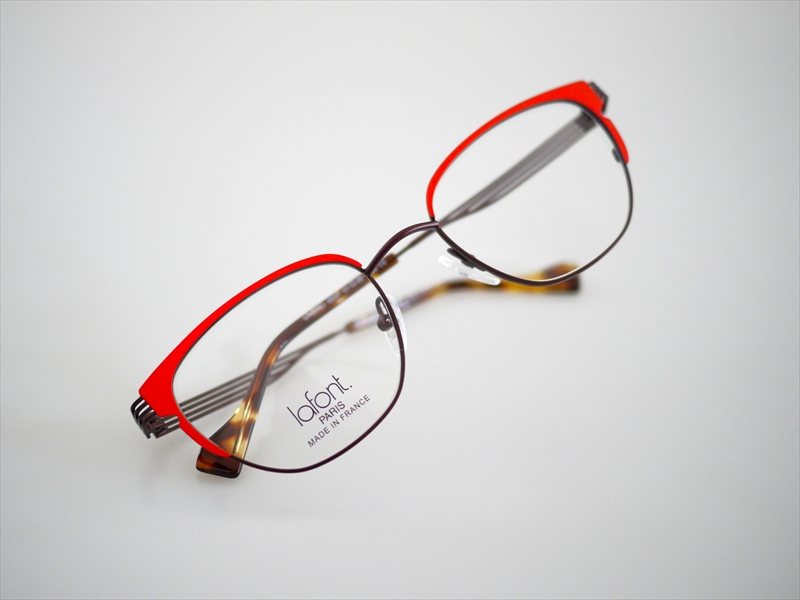 鳥の羽をモチーフとしたスケルトンデザインが美しいLafont（ラフォン）新作「UMEKO」