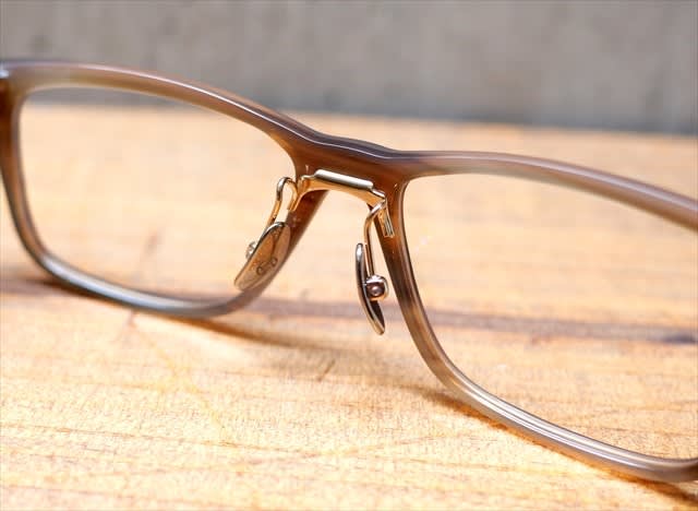 999.9 ( フォーナインズ ) LUXURY FRAME BUFFALO HORN